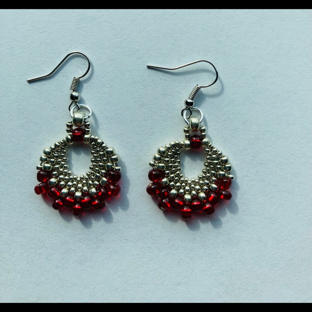 Silver/red fan earrings